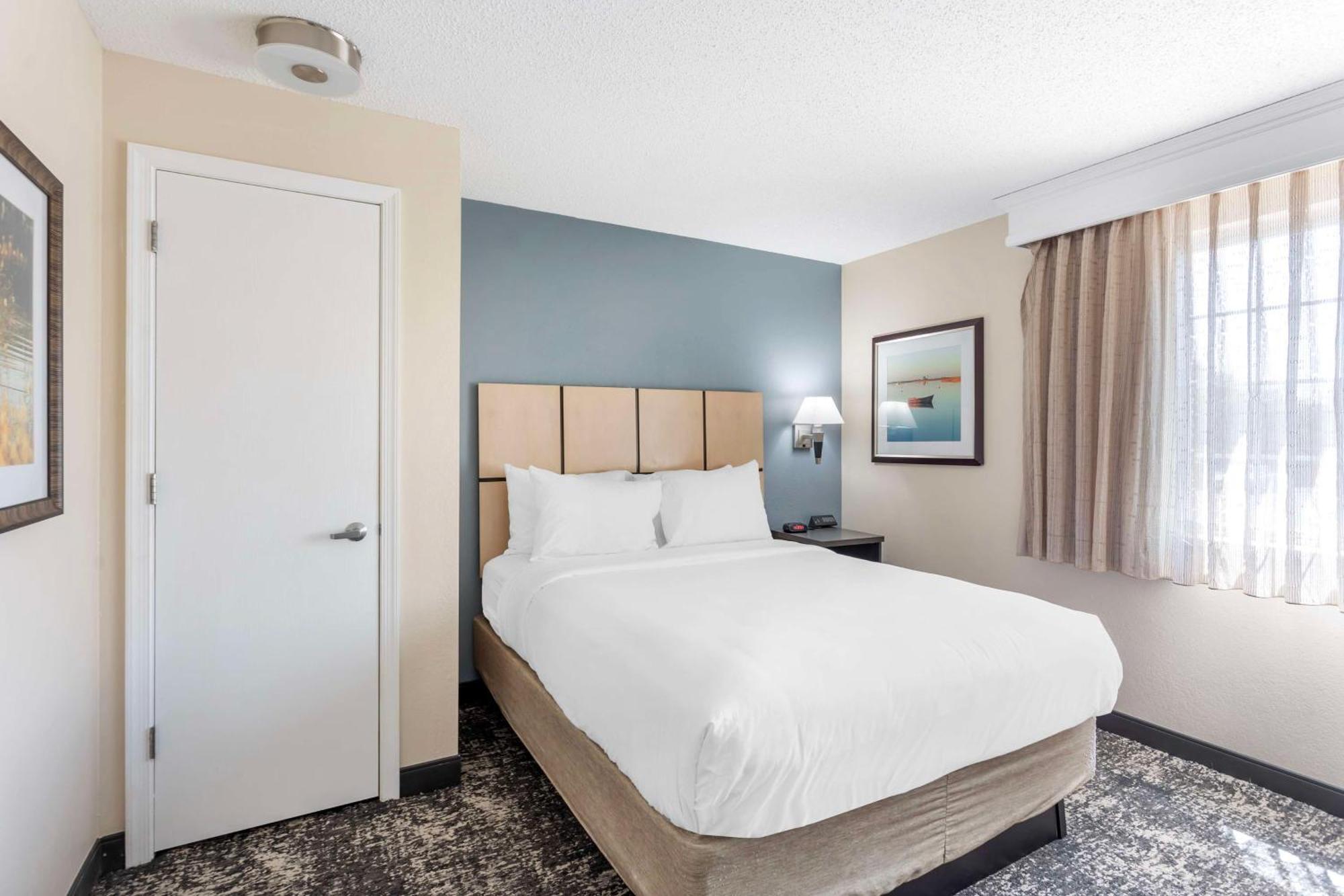 Executive Residency By Best Western Philadelphia-Willow Grove Horsham Extérieur photo